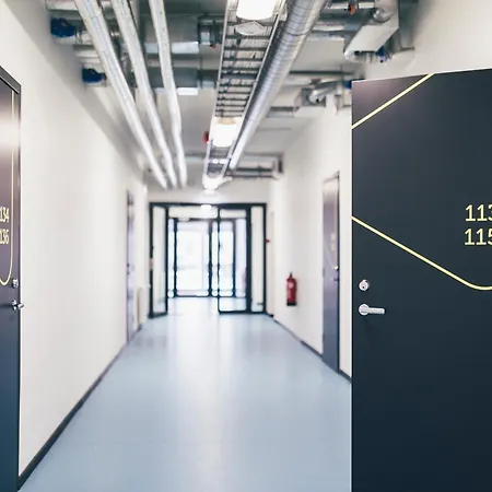 Hostel Airport Budget